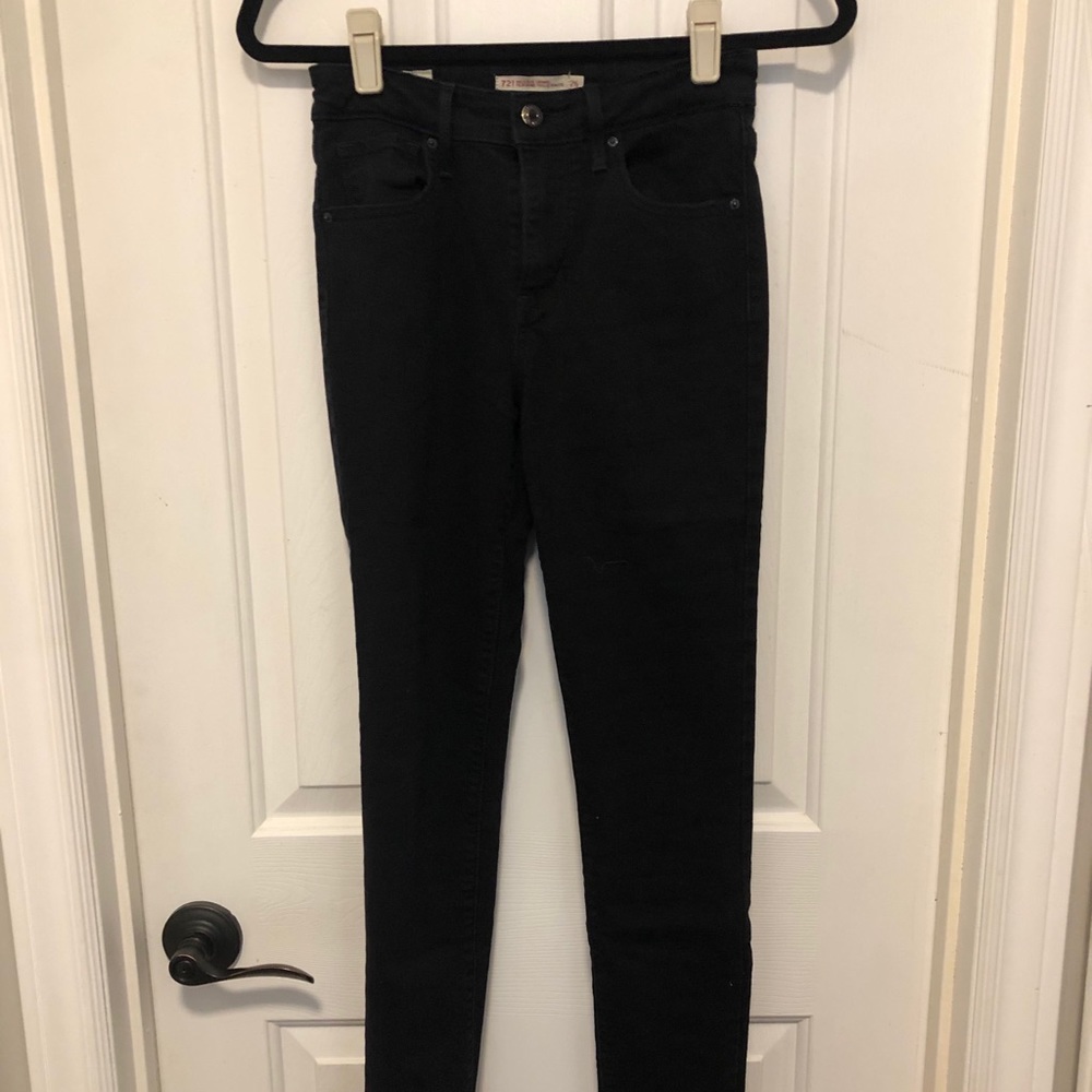 Black Levi’s 721